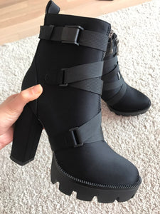 2019 New Fashion Spring Autumn Platform Ankle Boots Women 12cm Boots Black Big Size 43