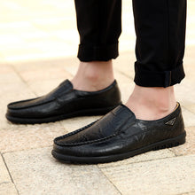 Load image into Gallery viewer, Luxury Brand 2019 Genuine Leather Men Casual Shoes , Moccasins Breathable Slip on Black Driving Shoes Plus Size 37-47 !!